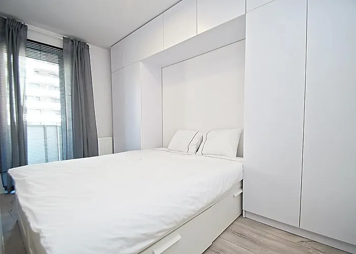 Διαμέρισμα Katowice, 3 Stawy, Pulaskiego 42, Free Parking Κατοβίτσε